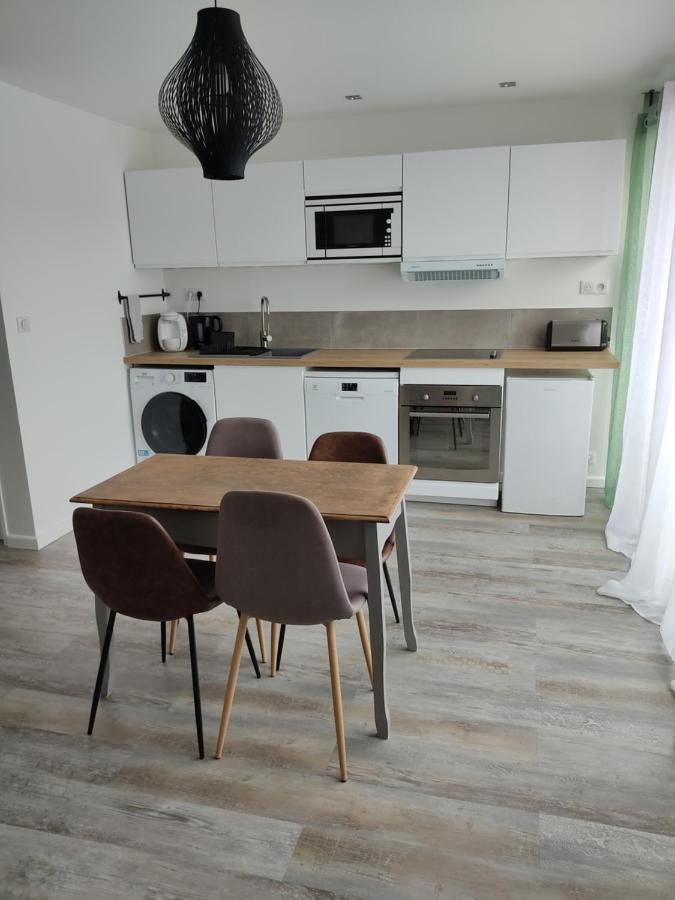 Appartement Climatise Avec Balcon,Wifi, Proche Remparts Авіньйон Екстер'єр фото